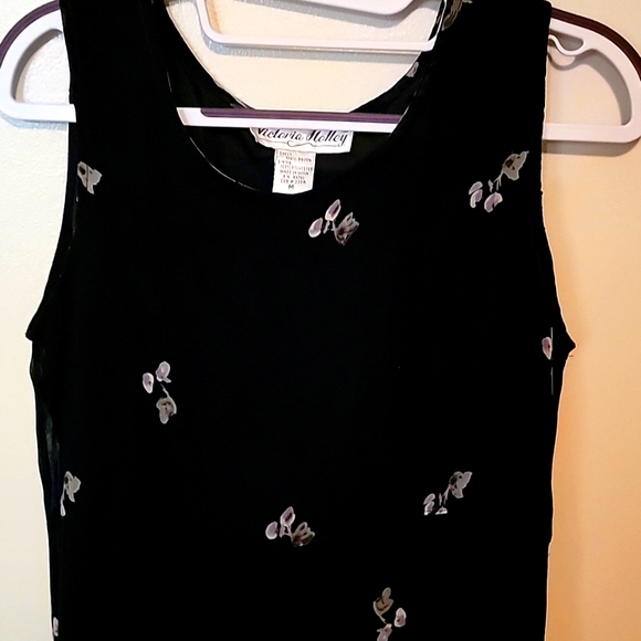 Victoria Holly sleeveless dress black with beautiful florals size medium - Picture 4 of 9
